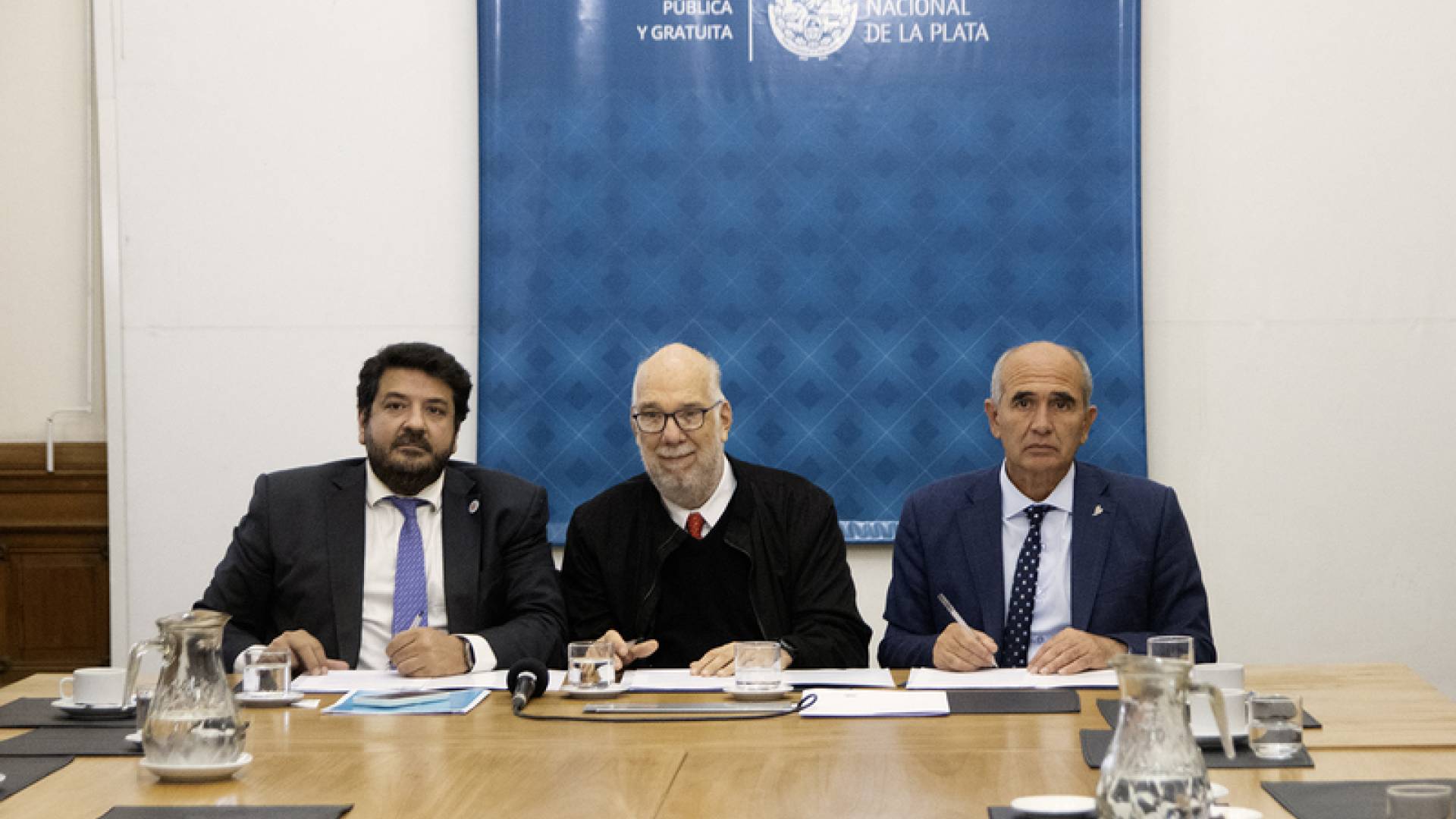 Firma de convenio con el Ministerio de Justicia bonaerense