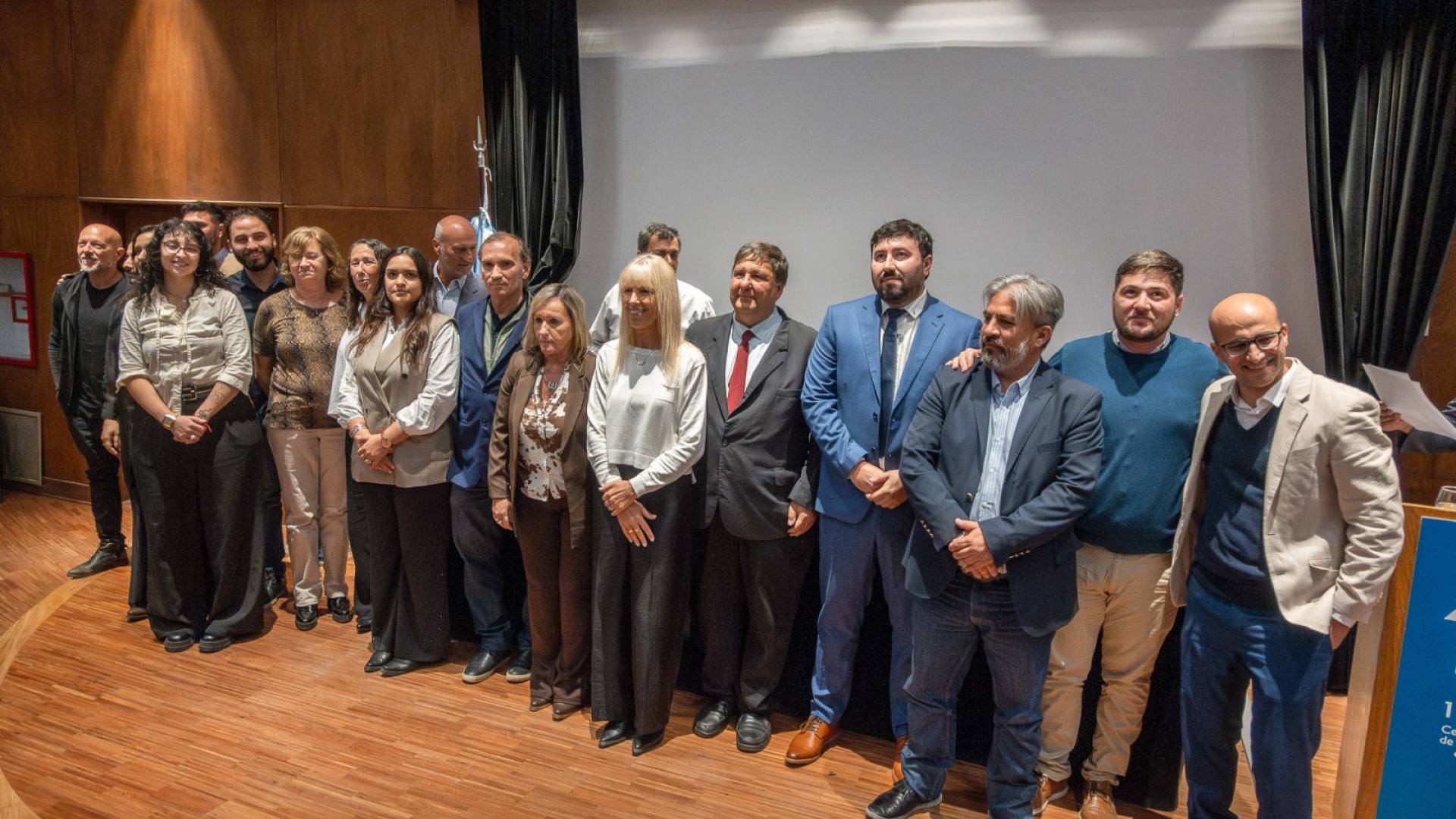 Gustavo Marín asumió como nuevo decano de la Facultad 